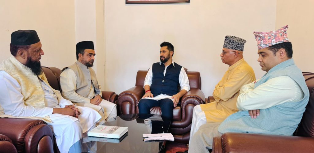 सामाजिक सद्भाव कायम गर्न धार्मिक अगुवासँग सभापति लामिछानेको छलफल, शान्ति र एकताको संयुक्त अपिल