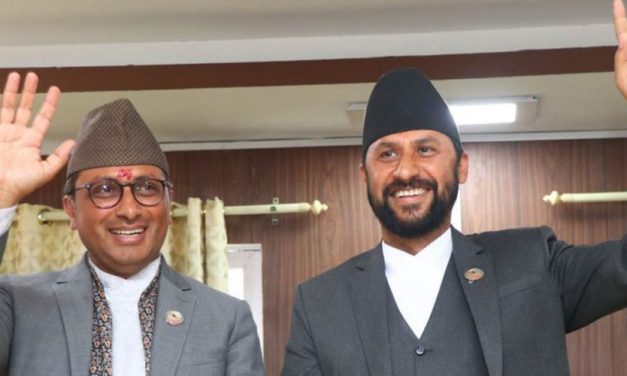 सरकार–पार्टी समन्वय चर्चाबीच स्वर्णिम र रविको भेट