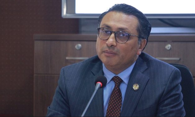 उत्पादन र नयाँ लगानीमा सरकारको जोड : अर्थमन्त्री डा. वाग्ले