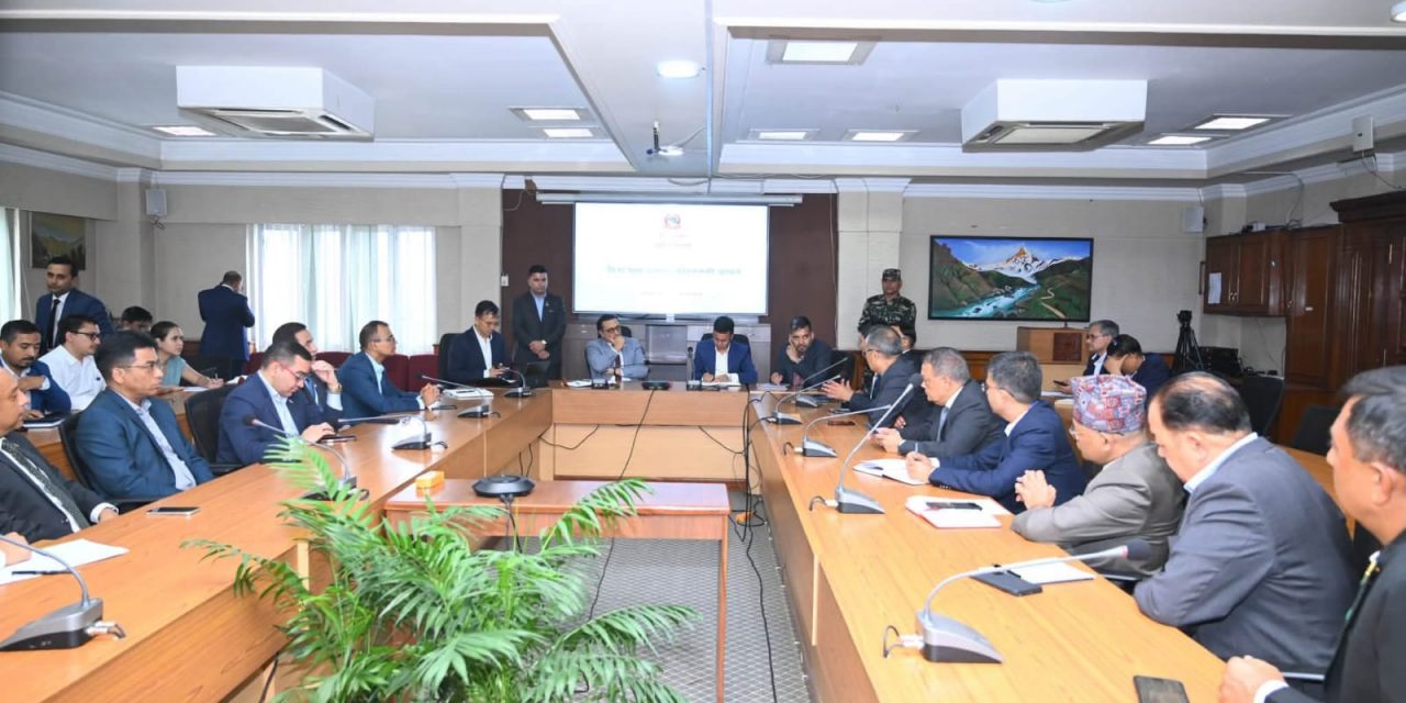 आर्थिक रूपान्तरणमा बैंकिङ क्षेत्रको नेतृत्वदायी साझेदारी आवश्यक : अर्थमन्त्री वाग्ले