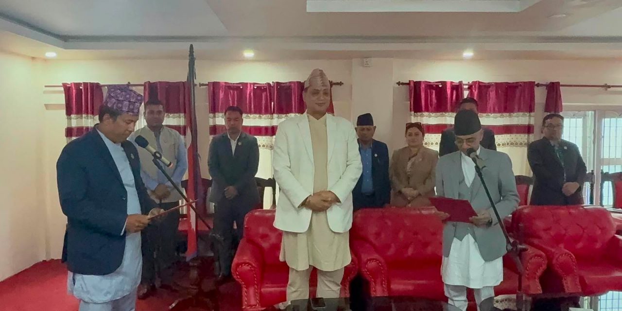 मुख्यमन्त्री बानियाँले विस्तार गरे मन्त्रिपरिषद्, हानेपाका बज्राचार्य बने भौतिक पूर्वाधारमन्त्री