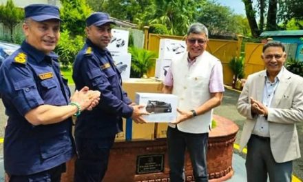 नेपाल चेम्बर अफ कमर्सद्वारा उद्धार, राहत तथा पुनःस्थापनामा सहयोग पुर्‍याउने उद्देश्यले प्रहरी प्रधान कार्यालयलाई १७ वटा सर्भिलेन्स ड्रोन हस्तान्तरण
