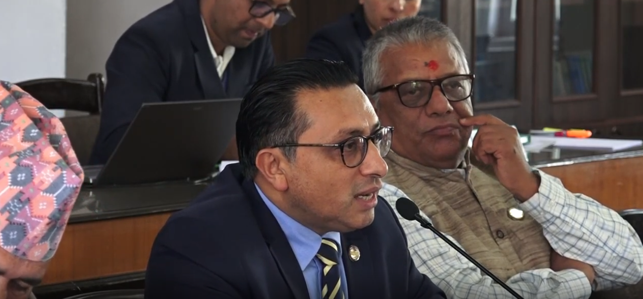 भदौ २३–२४ को आन्दोलनमा जलेका सरकारी कागजात वैकल्पिक स्रोतबाट प्रमाणीकरण गर्न अर्थमन्त्री वाग्लेको सुझाव