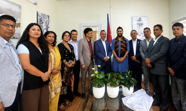 रवि लामिछानेसँग इप्पानको भेट : नयाँ विद्युत् विधेयकदेखि १७ हजार मेगावाटको पीपीएसम्मका माग