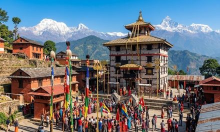 तौथलीमा सुरु भयो गुनिला पर्व, मौलिक संस्कृति र परम्पराले भरिँदै ऐतिहासिक बस्ती