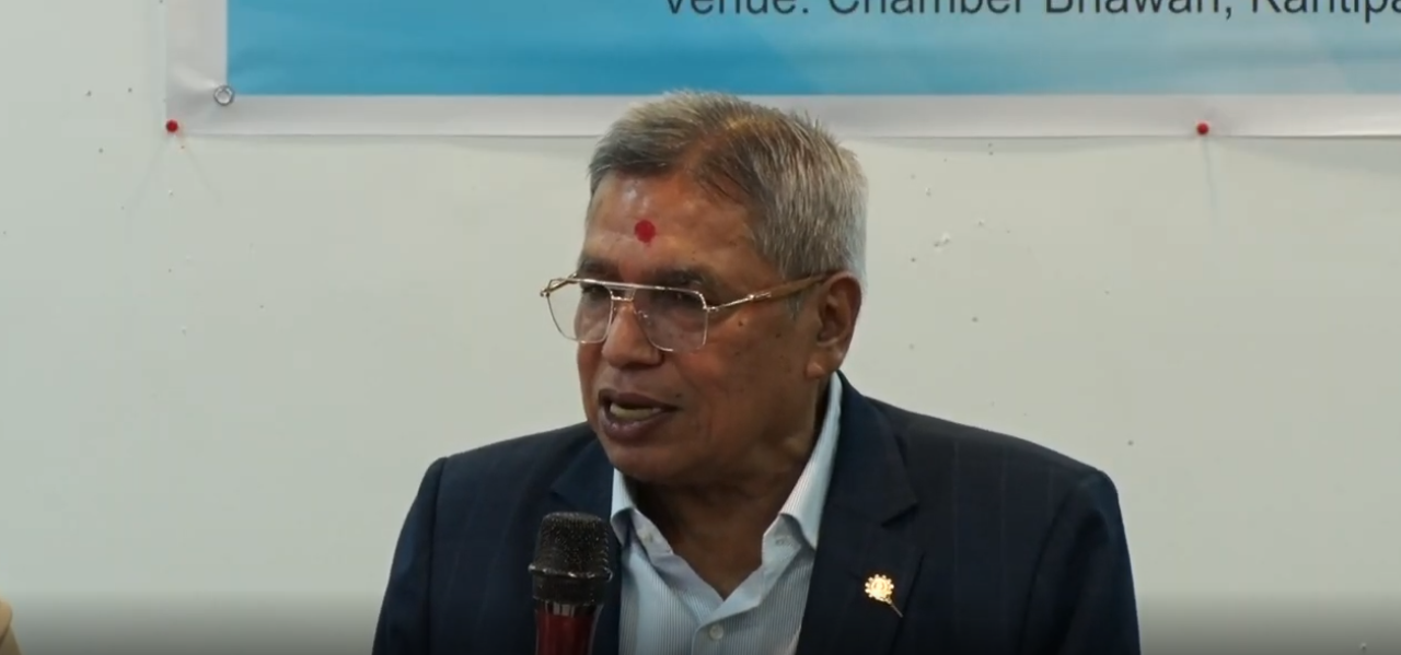 ‘कर्मचारीतन्त्रका कारण नेपालको आर्थिक नीति जटिल बन्यो’ : चेम्बर अध्यक्ष अग्रवाल
