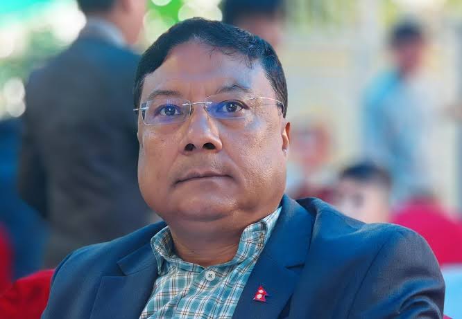 पत्रकार श्रेष्ठ पक्राउ प्रकरण : हतकडी लगाएर अदालतमा उपस्थित