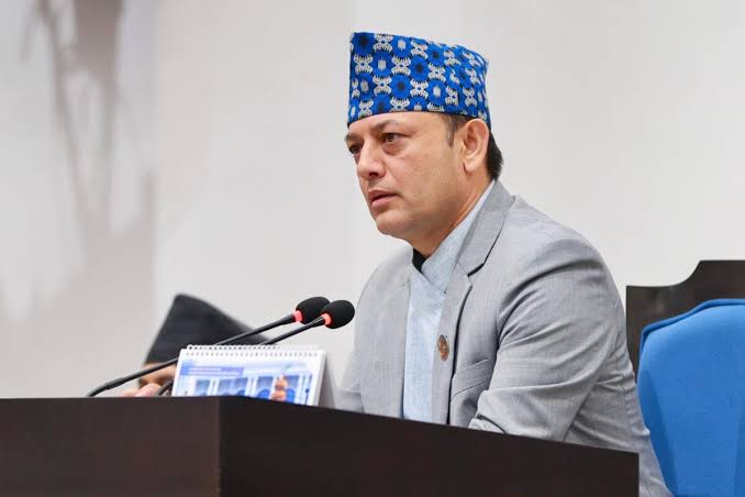 प्रधानमन्त्रीदेखि सांसदसम्म, संसदमा अब कालो चस्मा नलगाउन सभामुखको निर्देशन।