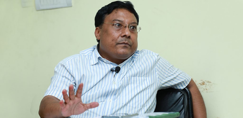किशोर श्रेष्ठलाई थुनामा राख्न नमिल्ने, सर्वोच्चको आदेश