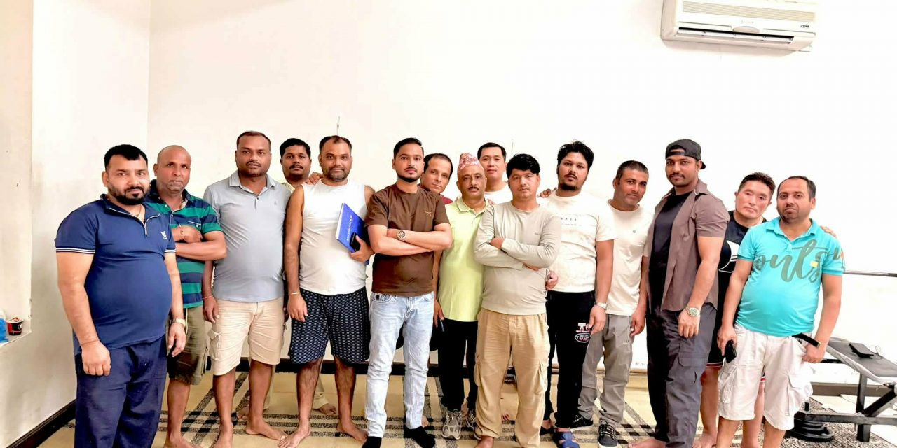 देश पीडामा हुँदा बिदेशका नेपालीहरूकाे मन दुख्याे : कतार बलदिया ५२ क्याम्पबाट रसुवा बाढीपीडितलाई राहत सहयाेग !