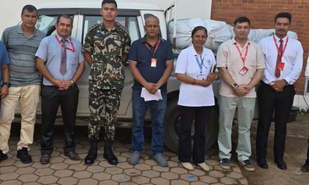 प्रभु बैंक लिमिटेडद्वारा रसुवा बाढीपीडितका लागि प्रत्यक्ष राहत सामग्री वितरण