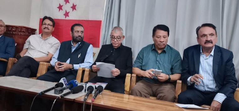 कांग्रेस संस्थापनइतर समूहले आफ्नै ढंगले महाधिवेशन प्रक्रिया अघि बढाउने निर्णय