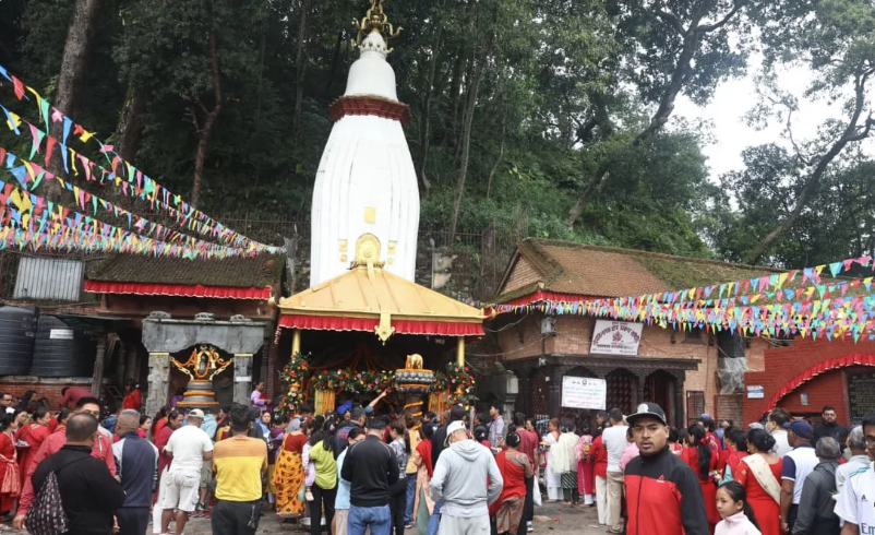 गणेशको पूजा आराधनासहित मनाइयो गणेश चतुर्थी, सूर्यविनायकमा रथयात्रा