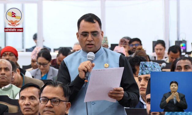 दोधारा- चाँदनी र भीमदत्त नगर जोड्ने पुल तत्काल सञ्चालनमा ल्याउने गरी काम गर्न माग
