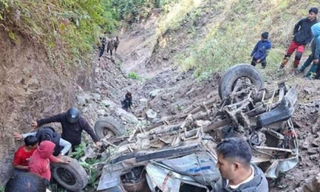 सानीभेरीमा जिप दुर्घटना हुँदा २ जनाको मृत्यु, ९ घाइते