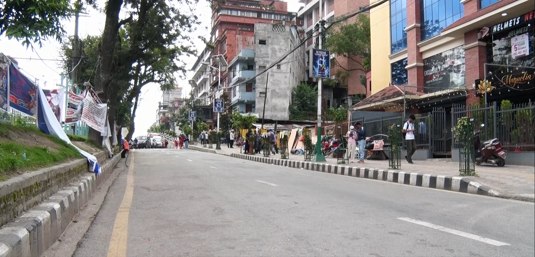 माइतीघरमा आन्दोलनकारीका टेन्ट हटाइयो, थापाथलीतर्फको सडक खुला