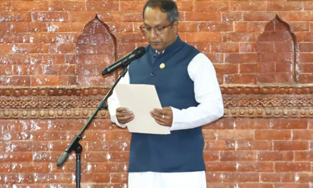 दीपककुमार शाह बने उद्योगमन्त्री, सम्हाले उद्योग मन्त्रालयको जिम्मेवारी