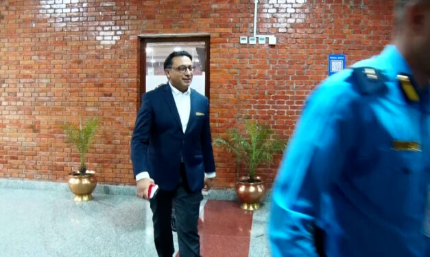 एआईआईबीको उपसभापतिमा नेपाल निर्वाचित, अर्थमन्त्री वाग्ले काठमाडौं फर्किए