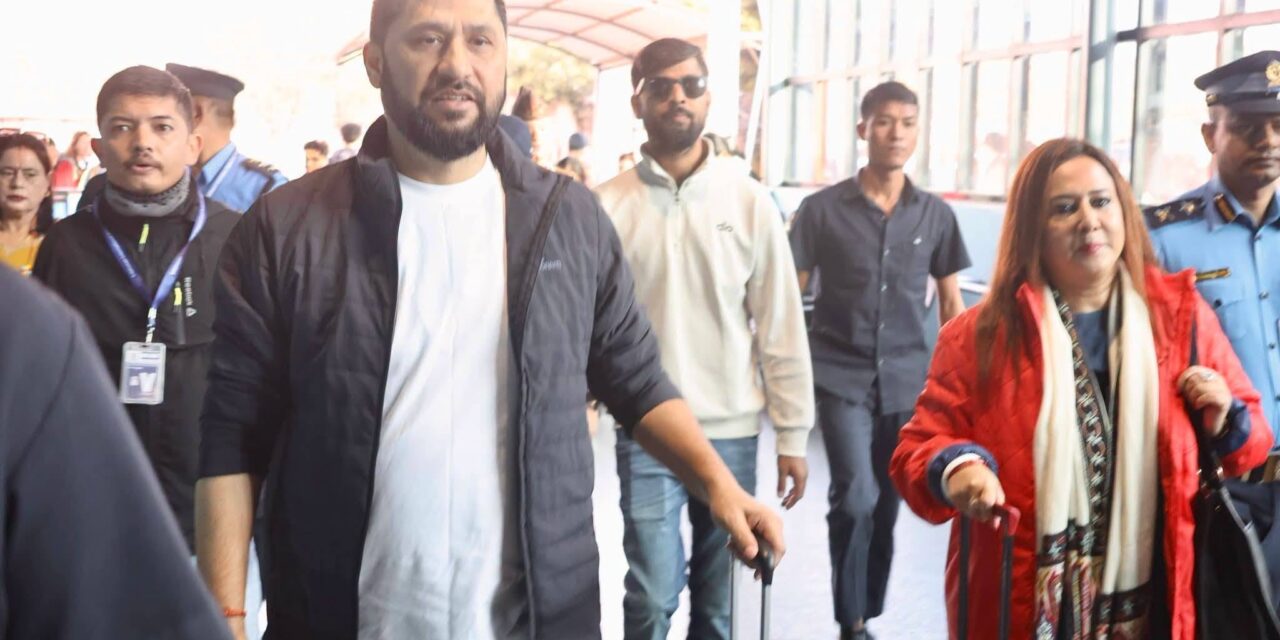 रवि लामिछाने तीनदिने तीर्थाटनका लागि भारत प्रस्थान