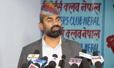 एमाले नेता हुसेनको आरोप : बाढीपीडितको उद्धारमा सरकार कमजोर, अर्थमन्त्रीको भारत नीति आत्मसमर्पणवादी