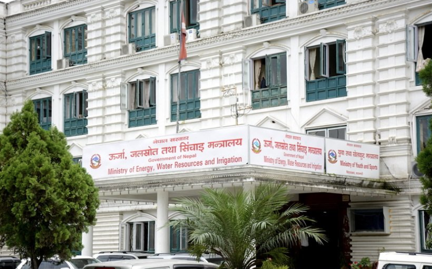 विपद् आउनुअघि नै चेतावनी दिने तयारी, सरकारले चार हिमतालको पानी घटाइने