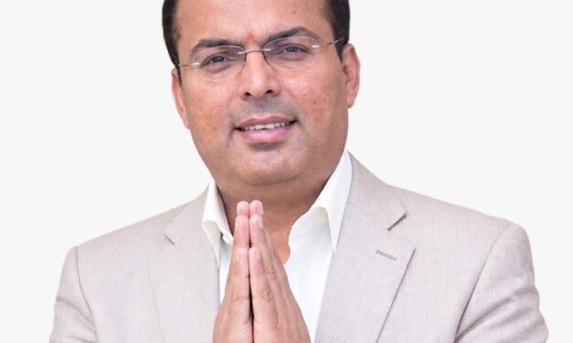 संगठनदेखि उद्यमसम्मको पहिचान, कांग्रेस केन्द्रीय सदस्यमा खुमा अर्याल !
