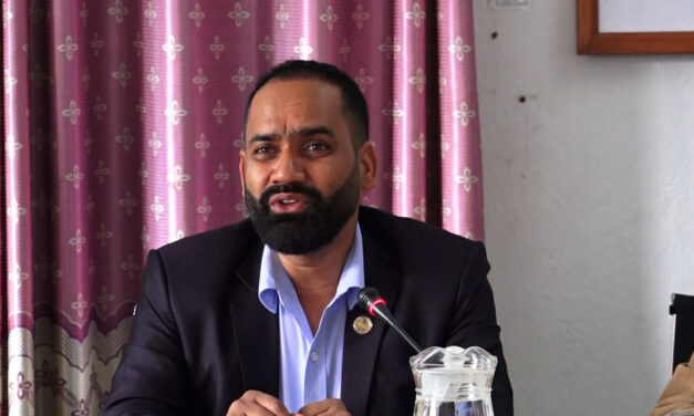 राजनीतिक हस्तक्षेपले नेपाल एयरलाइन्स बिग्रियो : मन्त्री पौडेल