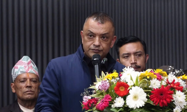 सभापतिको शपथपछि गगन थापाले भने, ‘कांग्रेसलाई जनतासँग जोड्छौँ