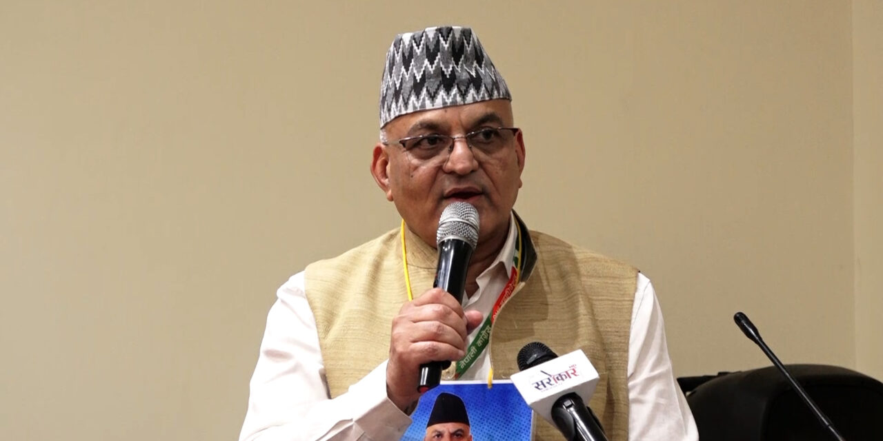 कांग्रेसलाई सशक्त र गतिशील बनाउन प्रभावकारी भूमिका खेल्छु : सुरेन्द्रराज पाण्डे
