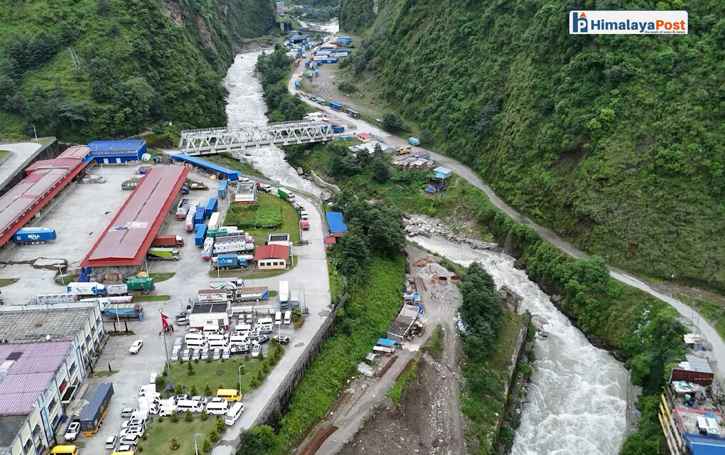 चीनसँगका तीनवटै नाका बन्द, दसैँअघि तातोपानी सञ्चालनको तयारी