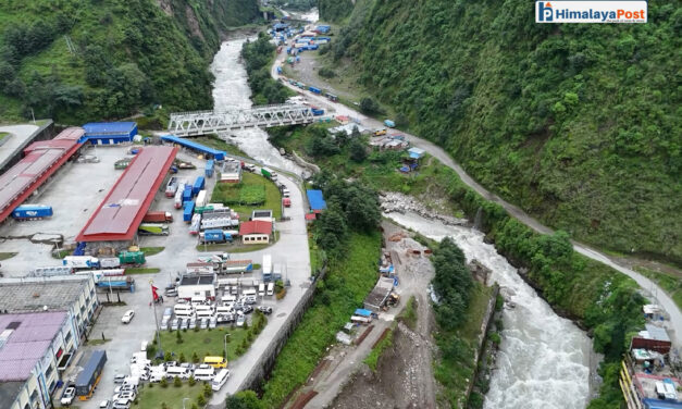 चीनसँगका तीनवटै नाका बन्द, दसैँअघि तातोपानी सञ्चालनको तयारी
